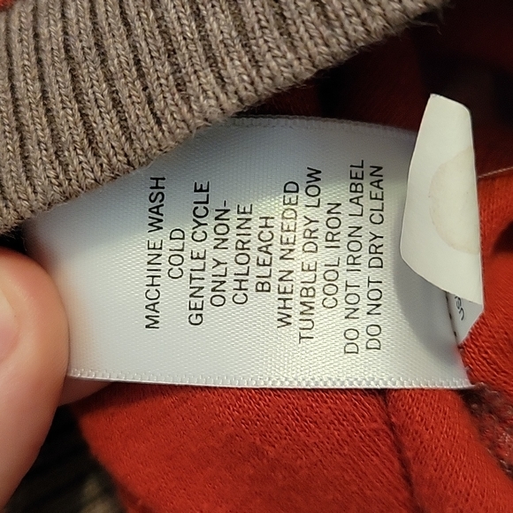 Rust/Tan Quarter Zip Banana Republic Sweater - Picture 6 of 6
